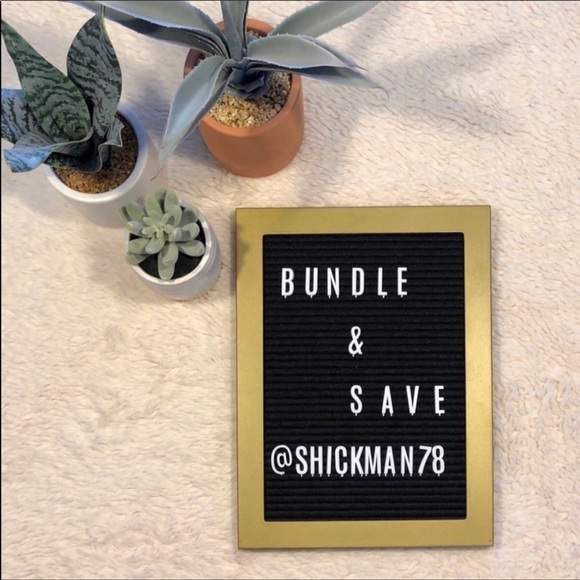 💥MAKE ME AN OFFER💥 NWTs Banana Republic Gingham Blouse - Picture 8 of 9